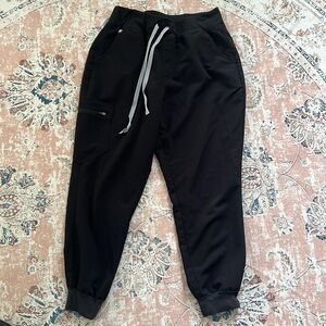 Figs Black Jogger Scrubs LP